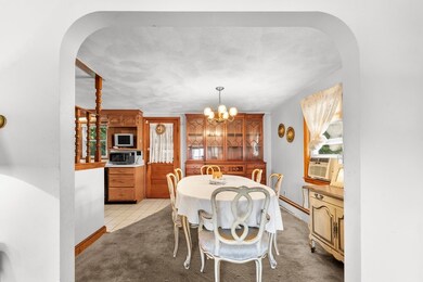 561 Beech St, Roslindale, MA 02131 - photo 5