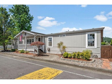 300 Pheasant Ln, Longview, WA 98632 - photo 2