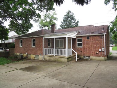 236 S James Rd, Columbus, OH 43213 - photo 2