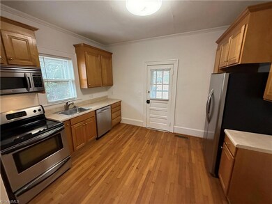 1517 W 1st St unit 1, Winston Salem, NC 27104 - photo 4