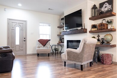 105 Ridgewood Dr, Magnolia, TX 77355 - photo 3