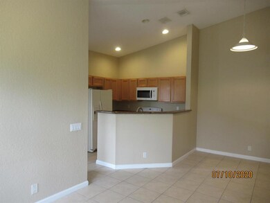 3007 Laurel Ridge Cir, Riviera Beach, FL 33404 - photo 4