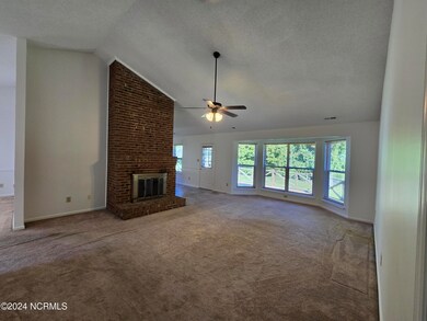 215 Audubon Dr, Jacksonville, NC 28546 - photo 5