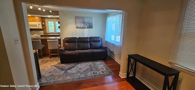 201 Park Ave, East Greenbush, NY 12061 - photo 6