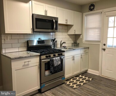 2110 Graythorn Rd, Middle River, MD 21220 - photo 3