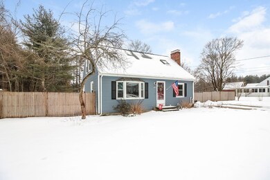 385 Matfield St, West Bridgewater, MA 02379 - photo 2