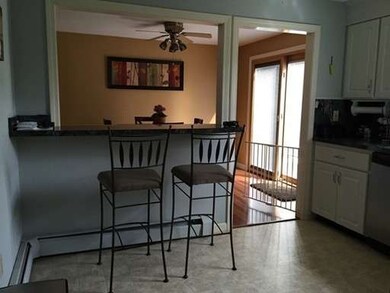 7 S Cedar St unit 7, Milford, MA 01757 - photo 4