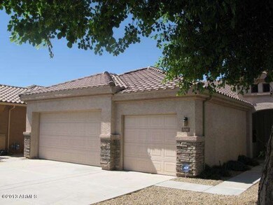 3 Car Garage