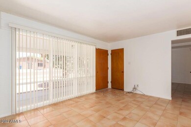 3-Living Room
