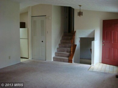 533 Fuselage Ave, Essex, MD 21221 - photo 2