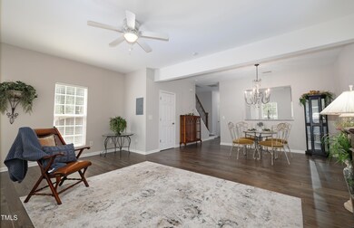 11 Suncrest Ct, Durham, NC 27703 - photo 5