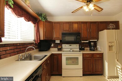 1401 Woodbine Way, Woodbine, MD 21797 - photo 5