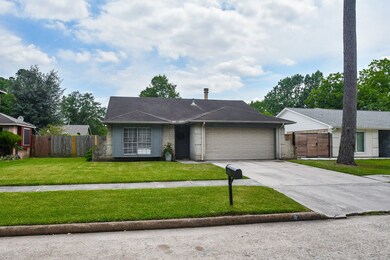11110 Maple Rock Dr, Humble, TX 77396 - photo 2