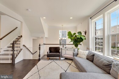 6920 Stansbury Ln, Landover, MD 20785 - photo 6