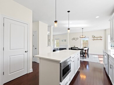 64 Moderator Way, Bolton, MA 01740 - photo 5