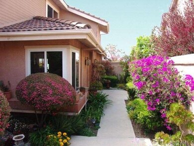 Path to front entry