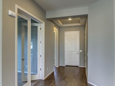 003_Entry Foyer