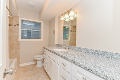 10539 Hollyglen Dr, Houston, TX 77016 - photo 7