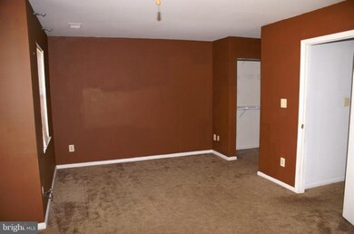 11402 Appledowre Way, Germantown, MD 20876 - photo 5