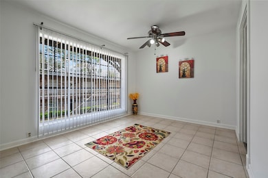7510 Shadyvilla Ln unit 23, Houston, TX 77055 - photo 7