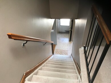 35 Franklin Ln unit B, Staten Island, NY 10306 - photo 6