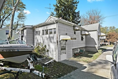 609 John M Ave, Clawson, MI 48017 - photo 4