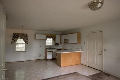 3985 Nc Highway 42 S, Asheboro, NC 27205 - photo 4