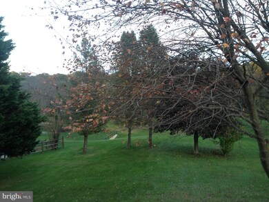 6207 Monroe Ave, Sykesville, MD 21784 - photo 7