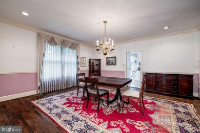 8300 Twin Forks Ln, Chevy Chase, MD 20815 - photo 7