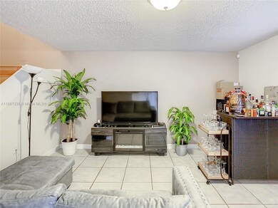 5074 NW 114th Ct, Doral, FL 33178 - photo 4