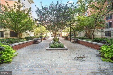 Clarendon 1021 unit 211, Arlington, VA 22201 - photo 2