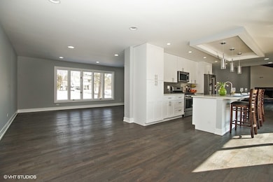 330 N River Glen Ave, Elmhurst, IL 60126 - photo 4