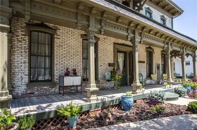 522 W Maple Ave, Independence, MO 64050 - photo 3