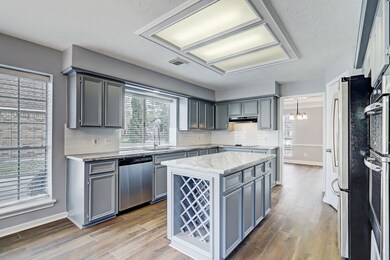 7403 Manor Bridge Ct, Houston, TX 77095 - photo 4