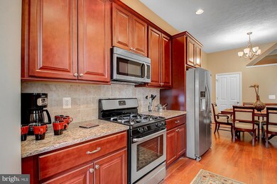 1502 N Caroline St, Baltimore, MD 21213 - photo 4