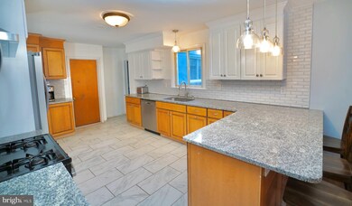 2433 Devon Ln, Drexel Hill, PA 19026 - photo 7