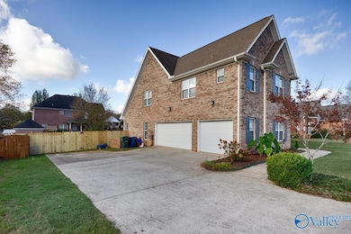 109 Bayberry Ln, Madison, AL 35758 - photo 2