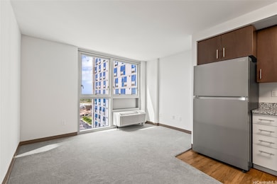 Ke Kilohana unit 1812, Honolulu, HI 96814 - photo 3