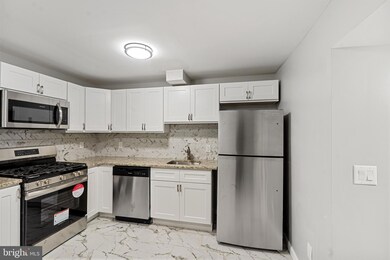 225 Market St, Gloucester City, NJ 08030 - photo 7