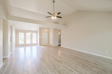 7226 Silver Star Dr, Houston, TX 77086 - photo 5