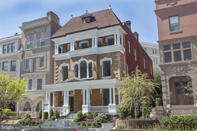 2009 Columbia Rd NW unit 7, Washington, DC 20009 - photo 2