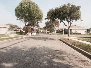 1206 W 137th St, Compton, CA 90222 - photo 4