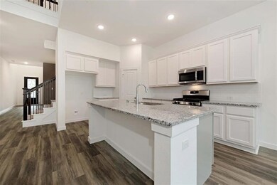 17111 Crimson Crest Dr, Conroe, TX 77302 - photo 3