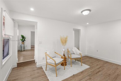 2508 SW 10th St unit 2508, Miami, FL 33135 - photo 4