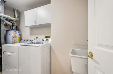 102 Wellesley Ct unit 43LH10, Glenview, IL 60026 - photo 6