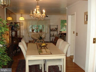 837 Chestnut Tree Dr, Annapolis, MD 21409 - photo 6