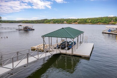 Dock