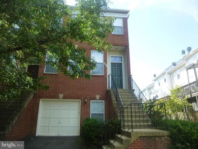 2569 James Monroe Cir, Herndon, VA 20171 - photo 2