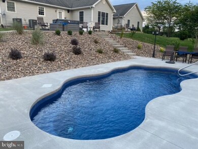 2800 Riverview Dr, Toms Brook, VA 22660 - photo 4