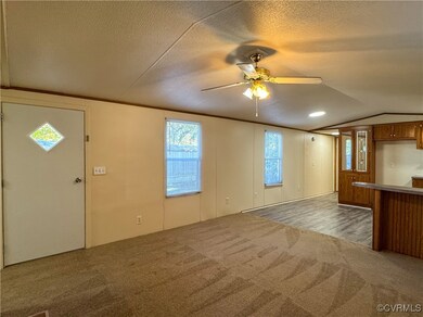 5015 Middle Rd unit 3, Prince George, VA 23875 - photo 2